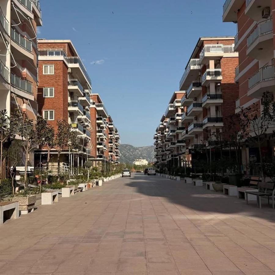 AKE Fishta Apartament - Chambres d'hôtes Velipojë