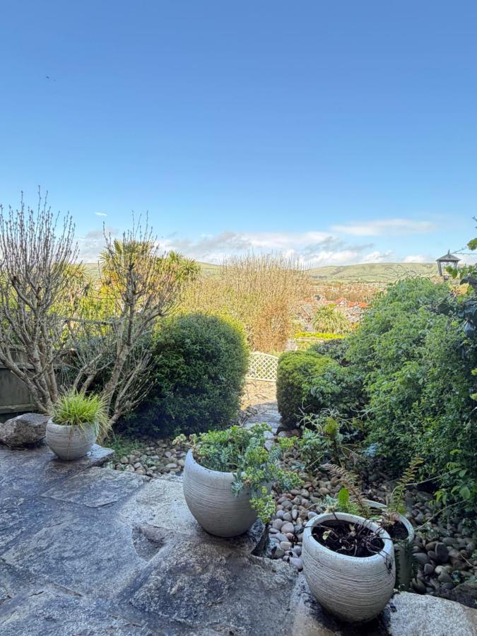 Swanage family holiday home, easy walk to sea - Bed and Breakfast Swanage
