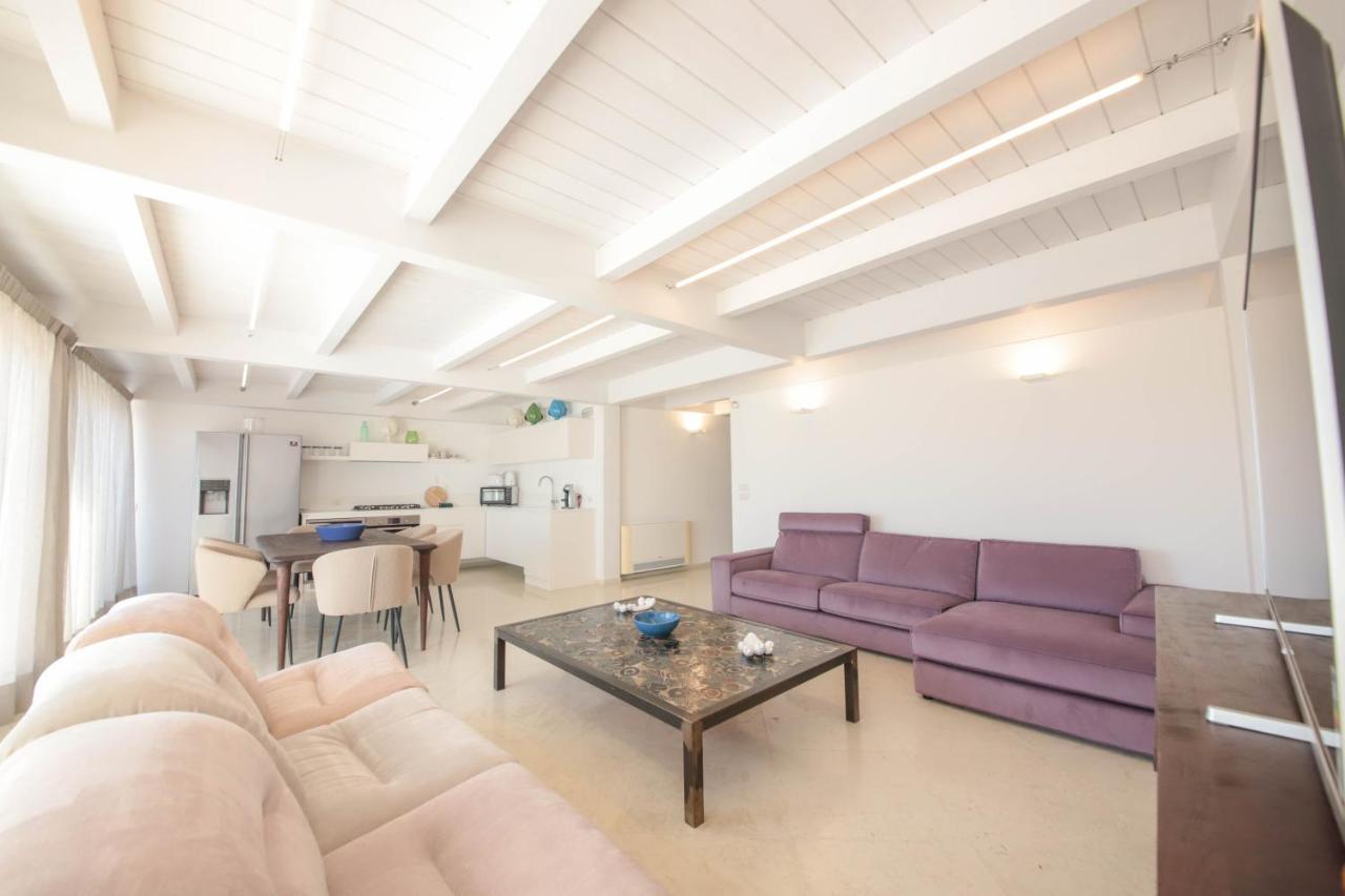 TD Palazzo Fiume 2 – Above the Square - B&B Polignano a Mare