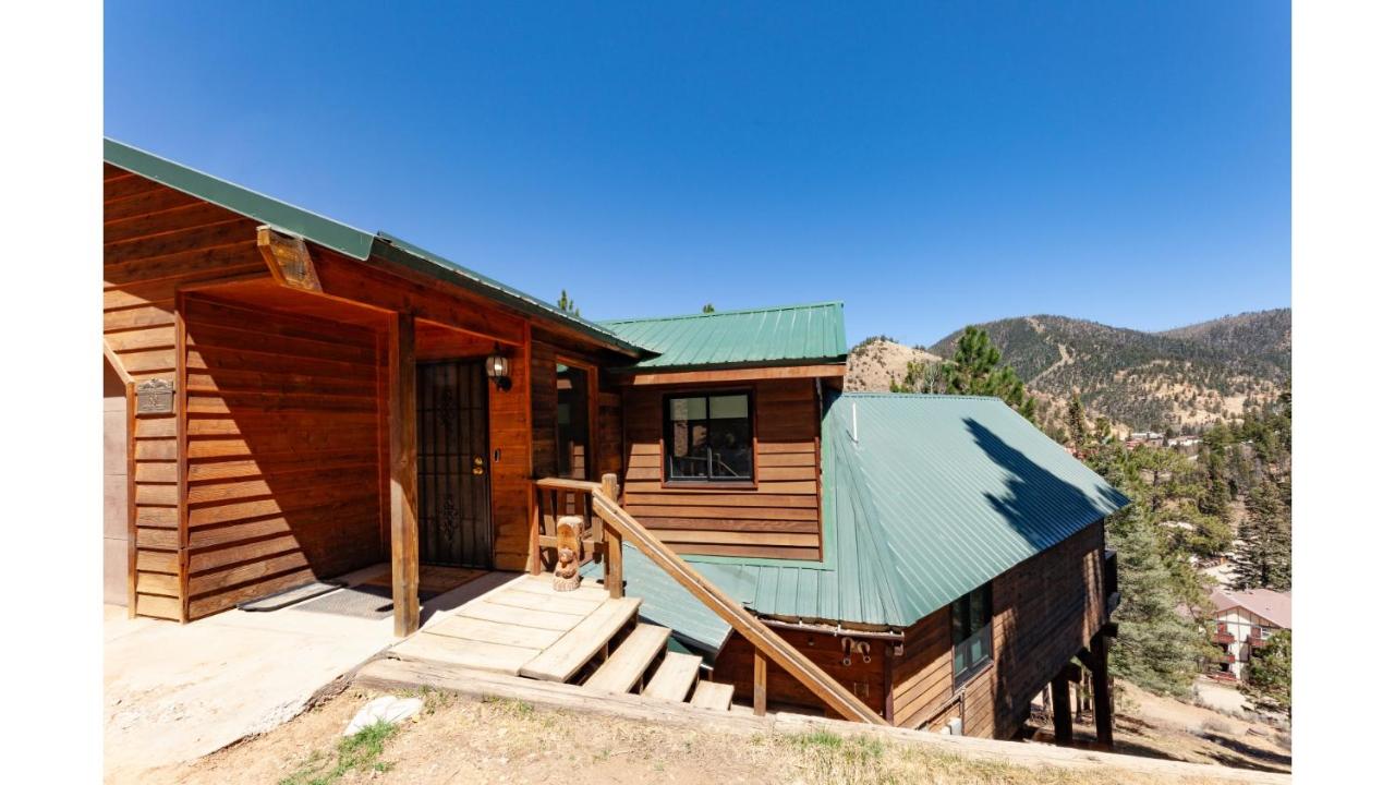 Timber Crest Retreat - Bed and Breakfast Red River
