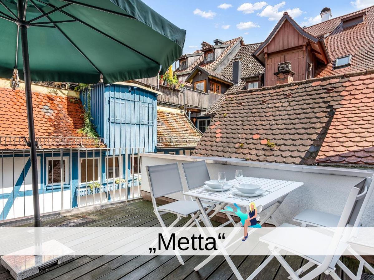 Ferienwohnung Metta - hochwertig sanierter Altbau mit Terrasse auf der Insel - B&B Lindau