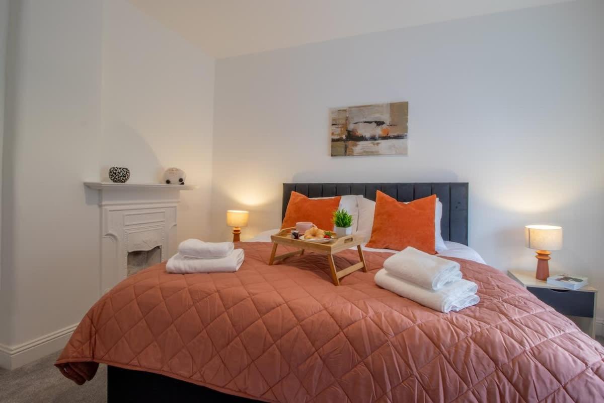 William Wallace View - 5 Bedrooms in Stirling - B&B Stirling