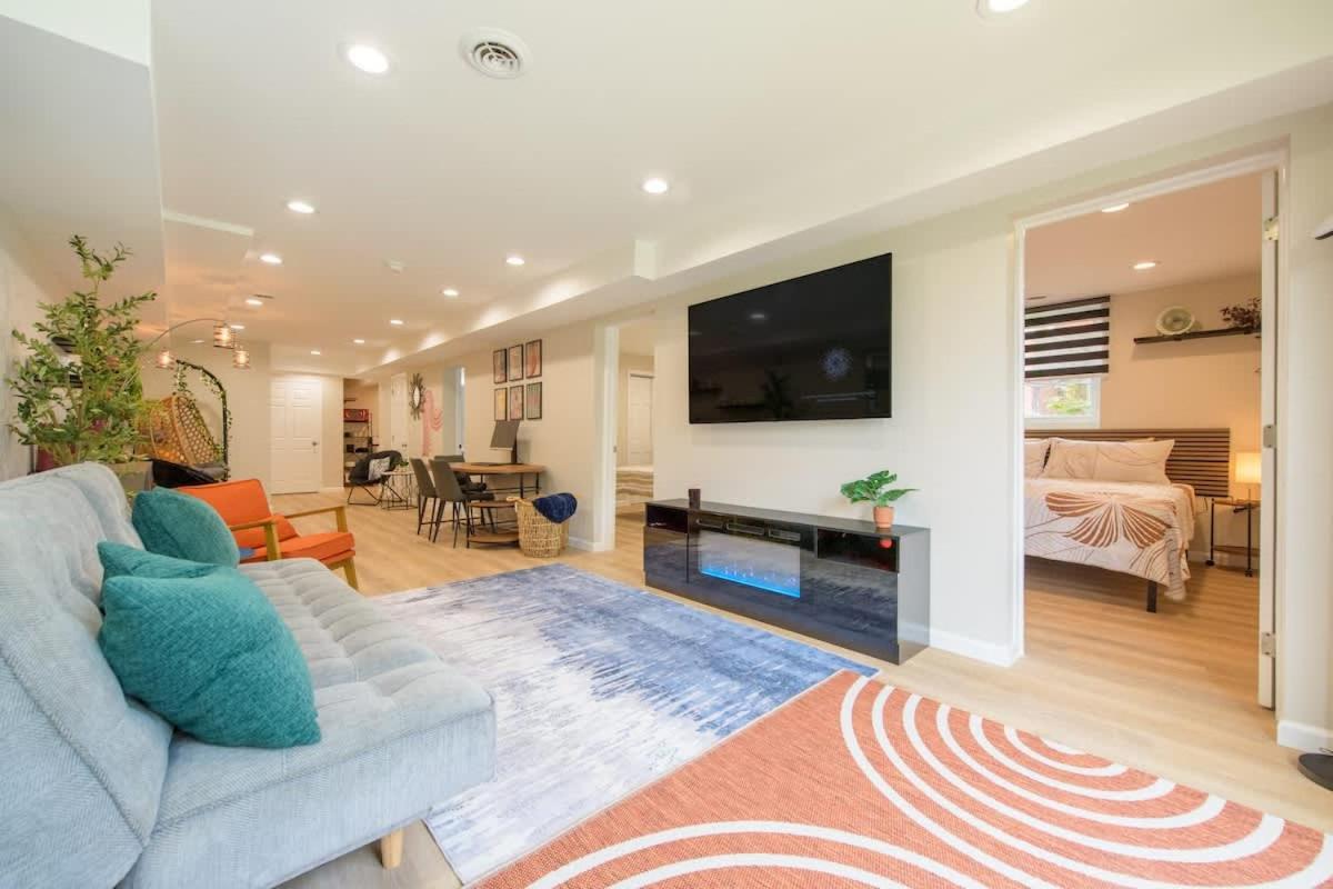 Entire Modern Cozy 2BR Apt mins SU LeMoyne DT - B&B Syracuse
