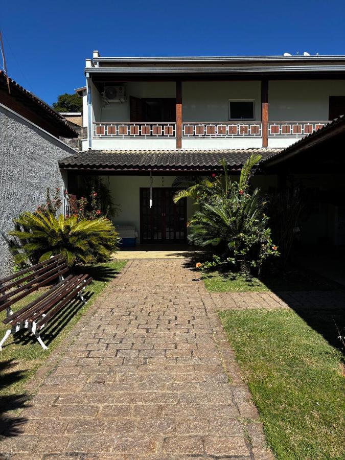 Casa Mantiqueira Pinhal by M&P - Bed and Breakfast Espírito Santo do Pinhal