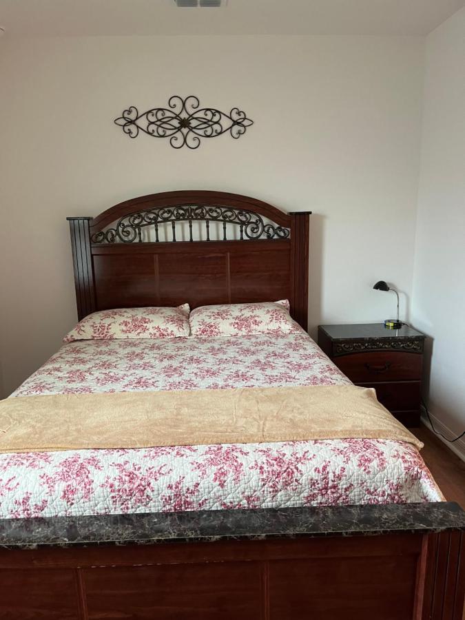 Nadine Home - B&B Spring Hill