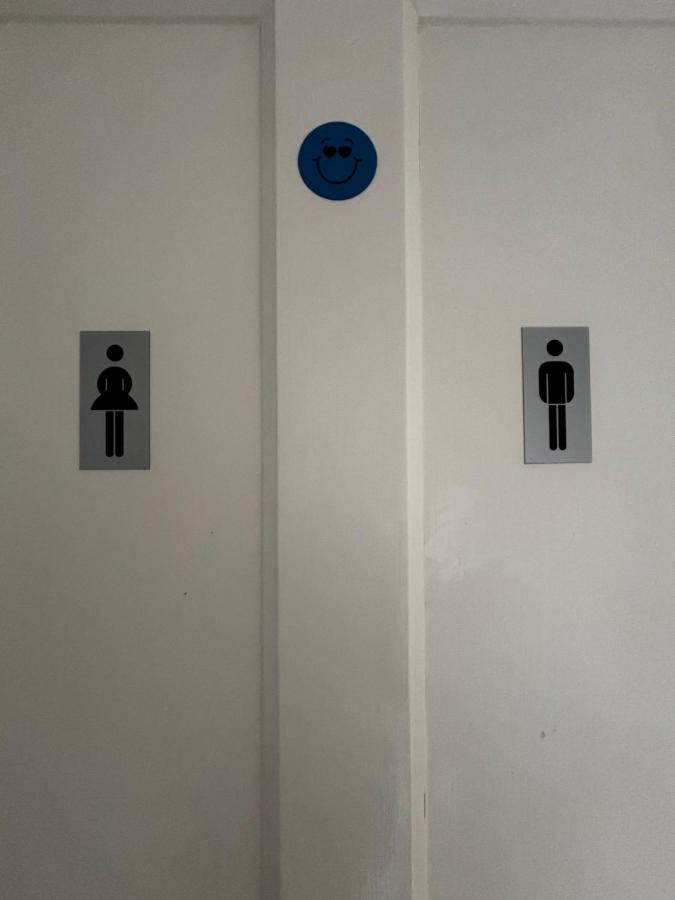 Doppelzimmer mit Gemeinschaftsbad