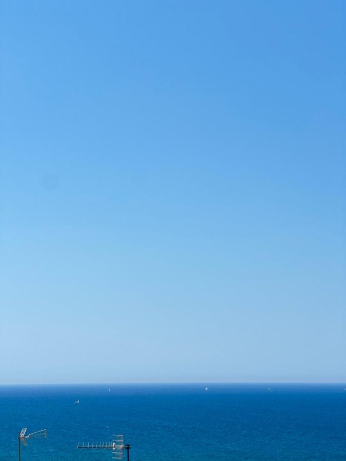 Deluxe Double Room with Balcony and Sea View