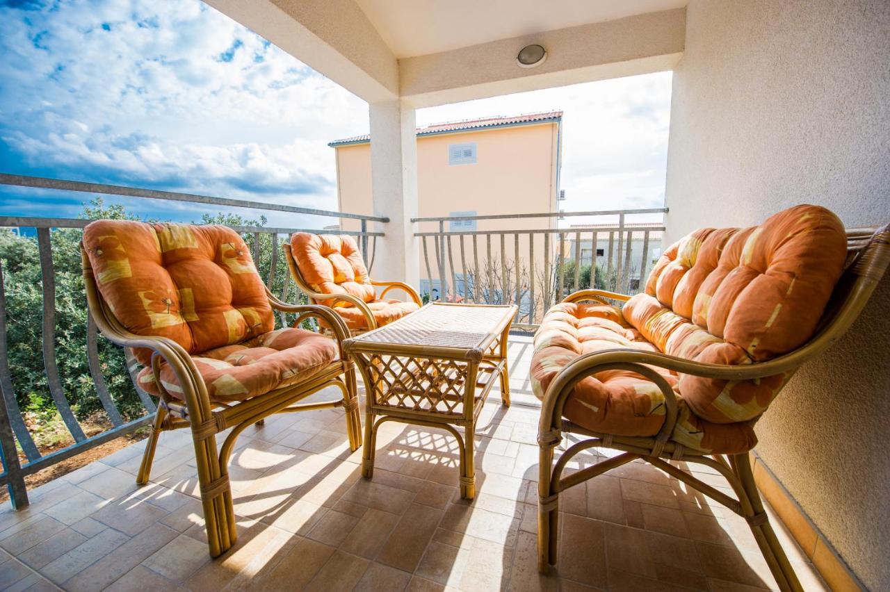 Studio with Sea View