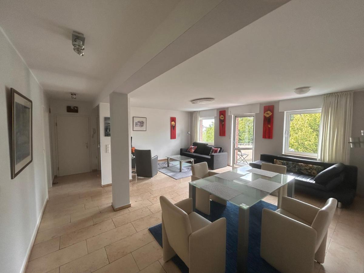 Großzügiges Design-Apartment nahe Köln - Balkon und Parkplatz - Chambres d'hôtes Pulheim