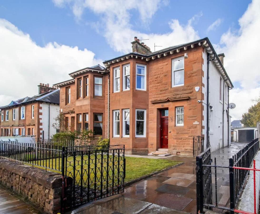 Ravenswood Stunning Historic 1910 Sandstone Villa - B&B Motherwell