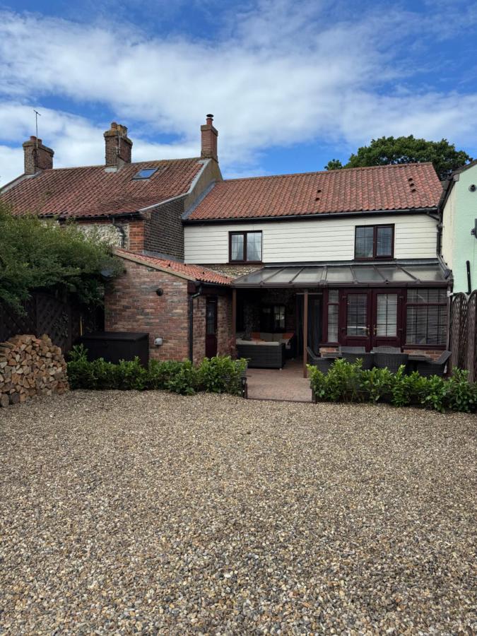 Custard Cottage West Runton - B&B West Runton
