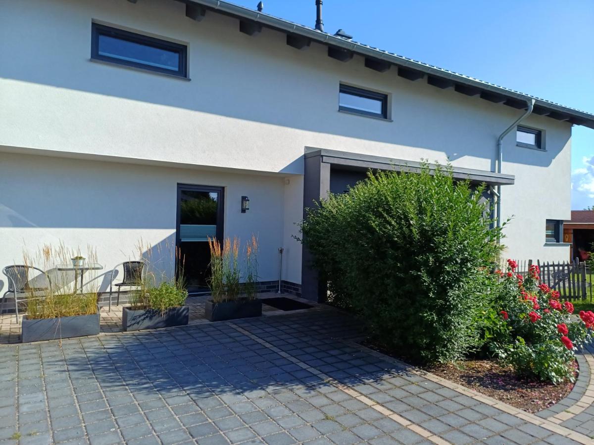 Ferienwohnung BlumenMeer - Chambres d'hôtes Karlshagen