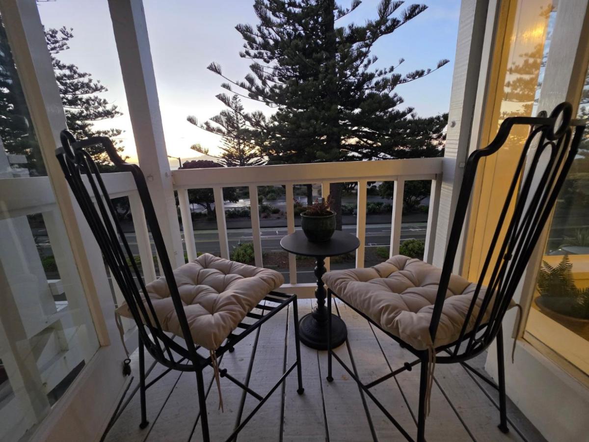 Marine Parade Loft, Waterfront & Napier City - B&B Napier City
