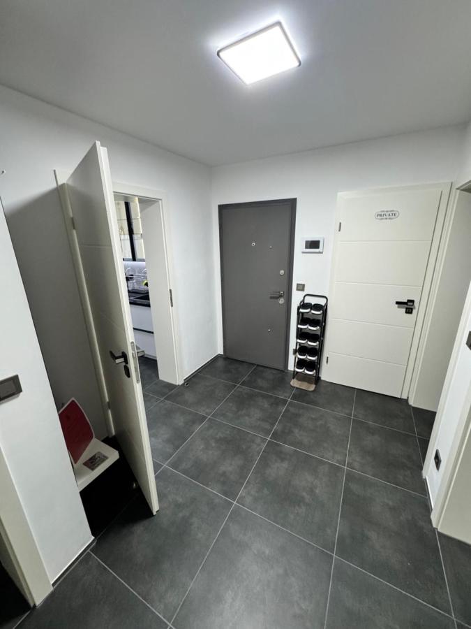 Modern Apartments, Wohnung Nr 4, nahe Schalke Arena, Zentral zur Autobahn A42 und A2, Ferienwohnung, Monteurwohnung - Chambres d'hôtes Gelsenkirchen