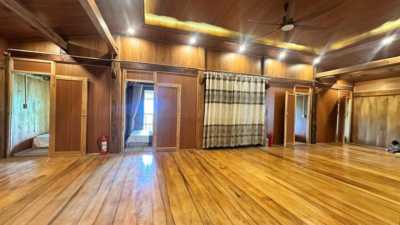 Song Ban Mountain Homestay - Ferienwohnung Hà Giang