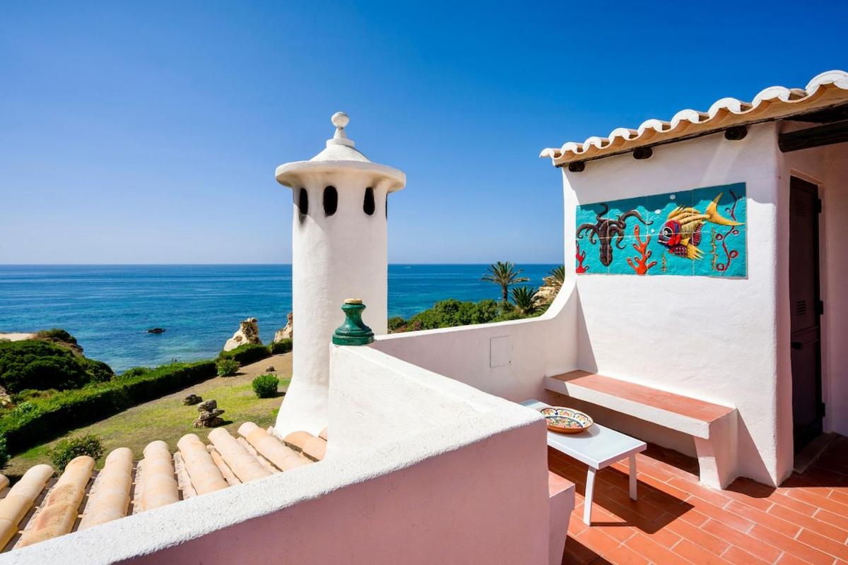 Clifftop Vila Areia - 3BR, Beachfront, Pool, BBQ - B&B Porches