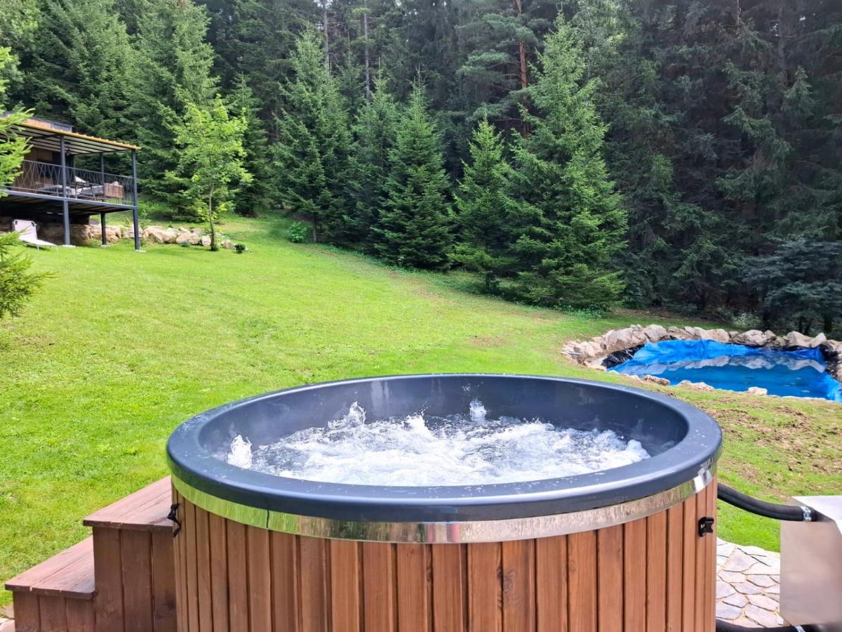 Chata Noemi pod Žiarom - B&B Komjatná
