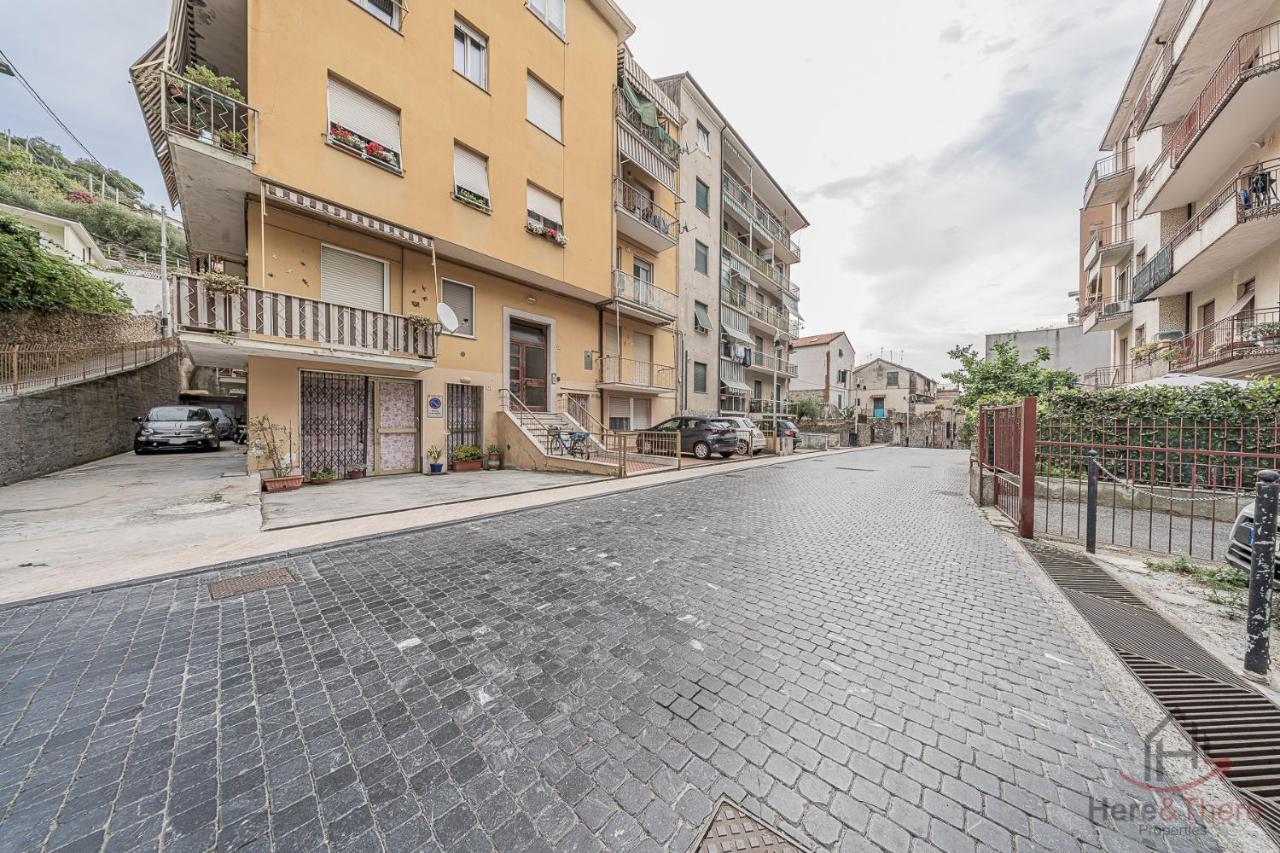 Noli Bay & Hills - Mare 8 min - Parcheggio Gratis - B&B Noli