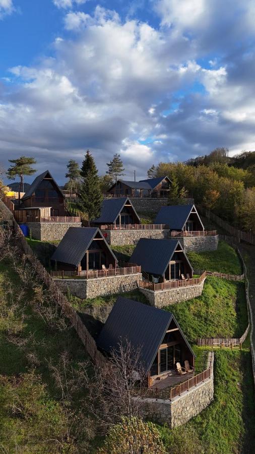 Ötüken Dağ Evleri - B&B Akçaabat