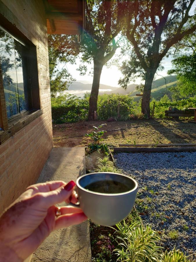 Alto Maanaim - Bed and Breakfast Sapucaí-Mirim