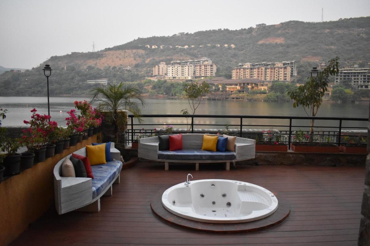 B&B Lavasa - Lavasa Lake Palace - Bed and Breakfast Lavasa