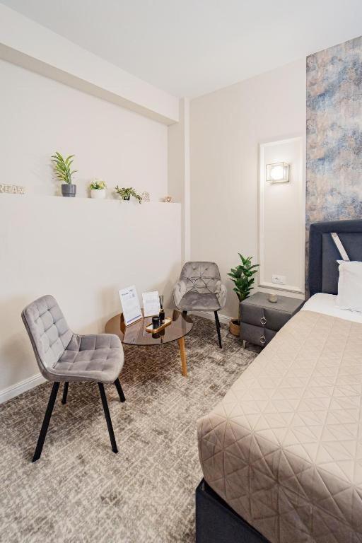 COZY Urban Resort - Double Modern Rooms - B&B Iași