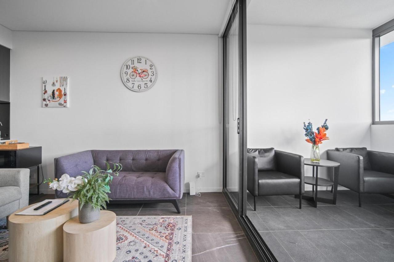 GREEN Skyline View2BR close to Easter Show - Bed and Breakfast Sydney