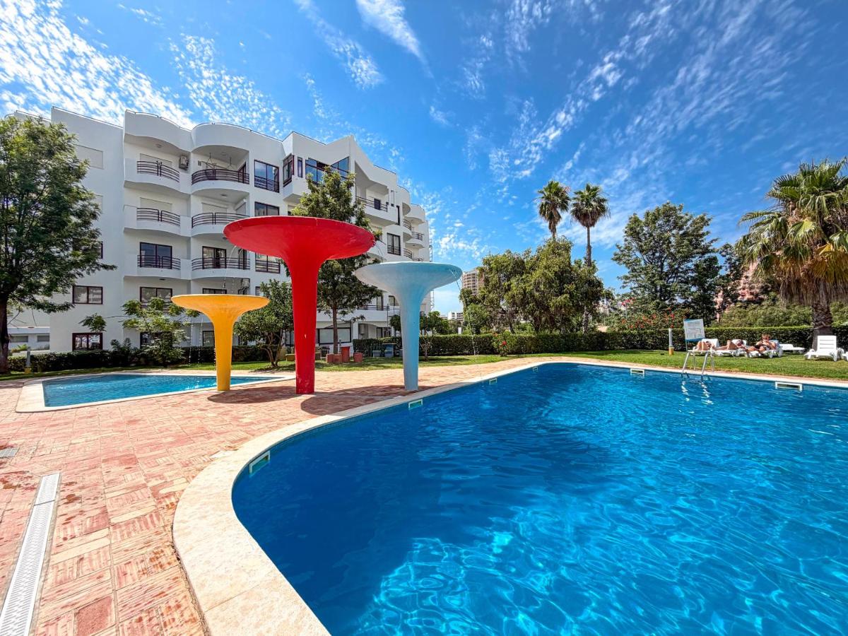 Apartment Praia Rocha Pool Modern Vogue - B&B Praia da Rocha