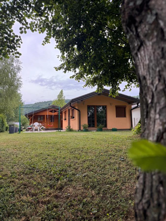 Holiday home Emma - B&B Ripač