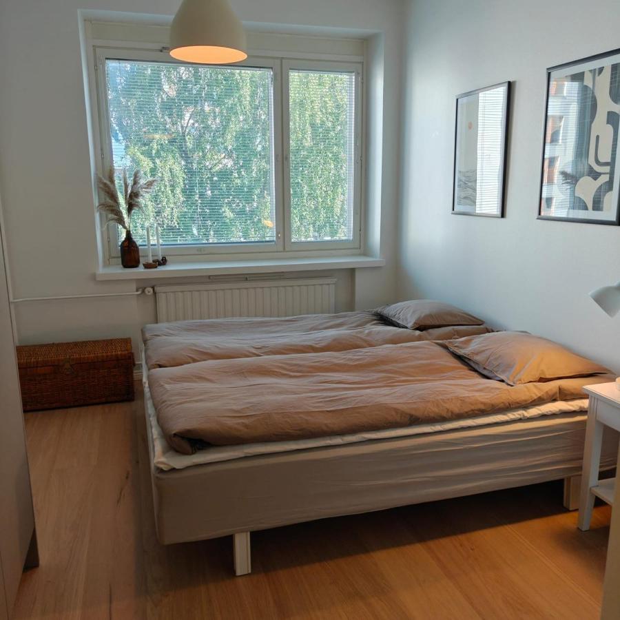 Fully Renovated & Stylish Apartment in the Heart of the City Centre - Chambres d'hôtes Vaasa