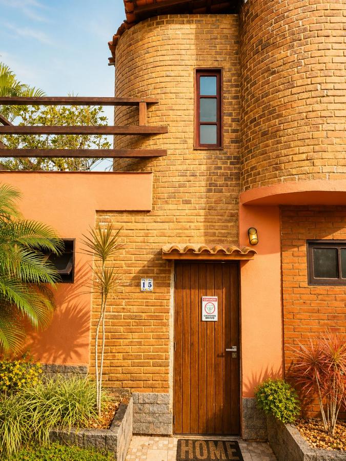 Bonito Loft com varanda a 400 mts Praia Geriba - Chambres d'hôtes Armação dos Búzios