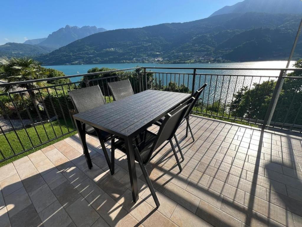 Casa La Terrazza sul Lago - Ferienwohnung Tenna