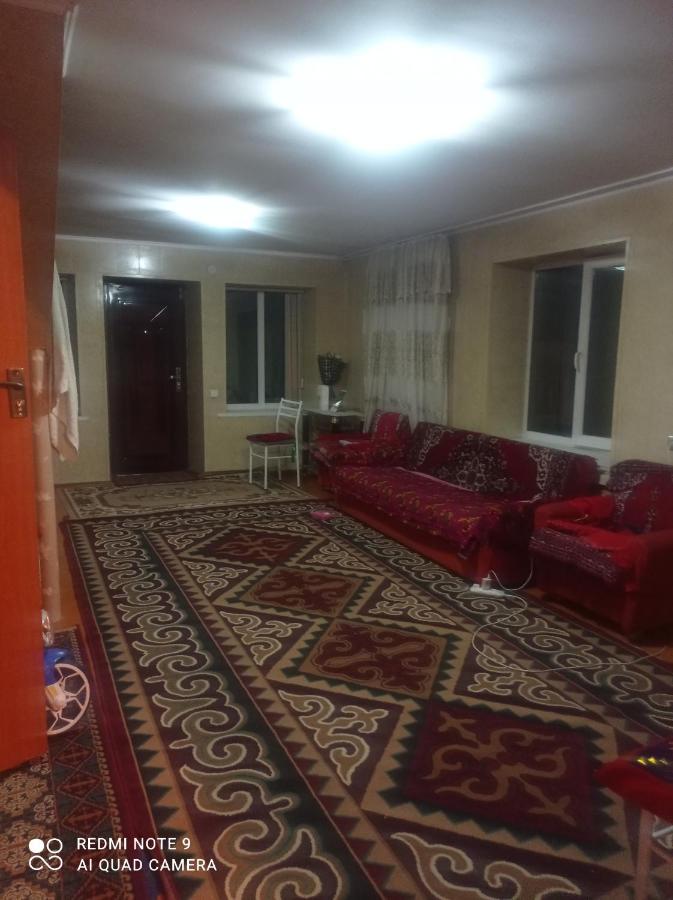 Izat - B&B Karakol