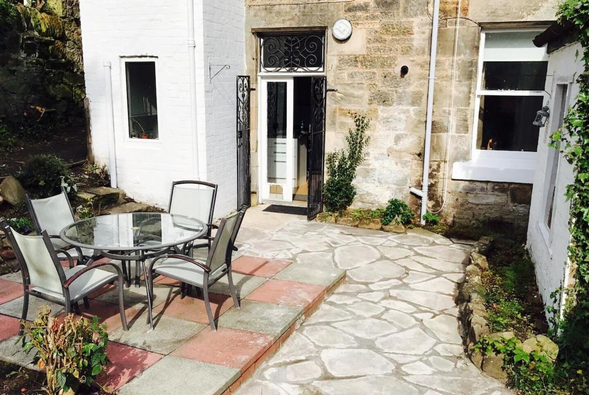 Garden Apt Gem - Centre of St Andrews - Sleeps 6 - Bed and Breakfast Saint Andrews