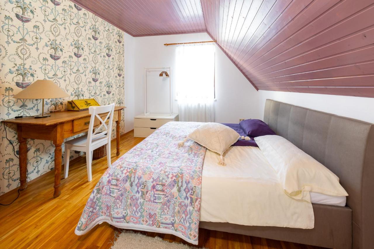 Café Marie - Bed & Breakfast - Ferienwohnung Eggersdorf bei Graz