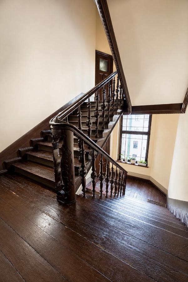 Kopernika Old Town Homely Apartment by BookingHost - Chambres d'hôtes Poznan