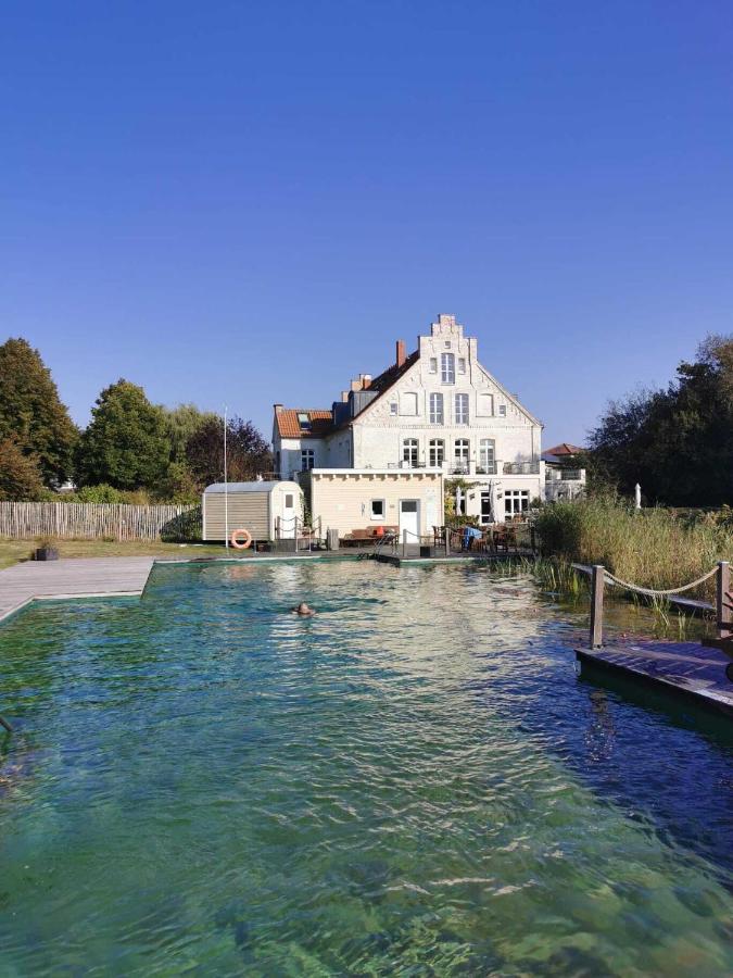 Bio-Holzferienhaus "Ostsee-Seele" - so hochwertig wie erschwinglich, nah am Meer und ruhig gelegen - Chambres d'hôtes Parin