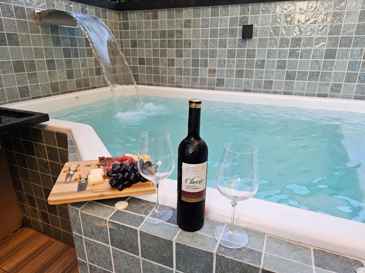 Temporada em Jacuípe - Casa Janaína aconchegante para casal - B&B Camaçari