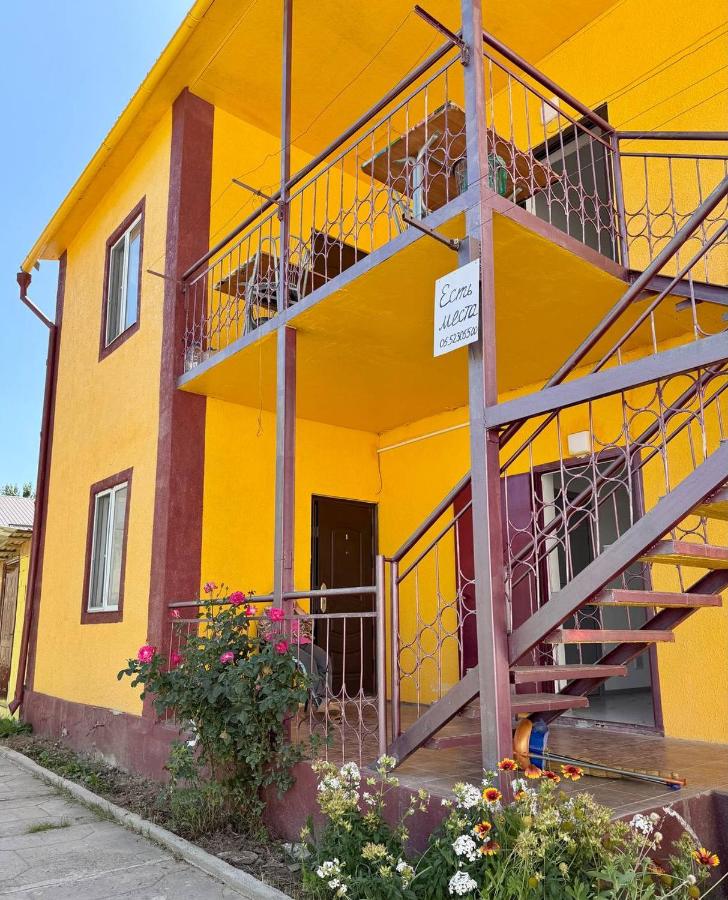 Jibek Murok - B&B Bosteri