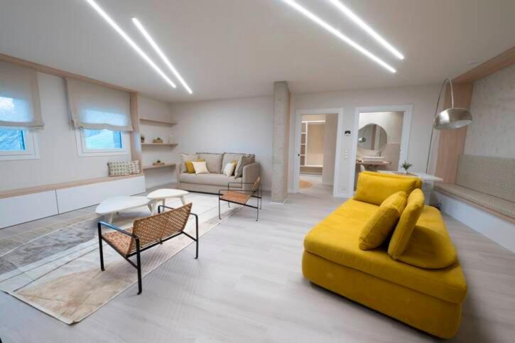 Deluxe Family Suite