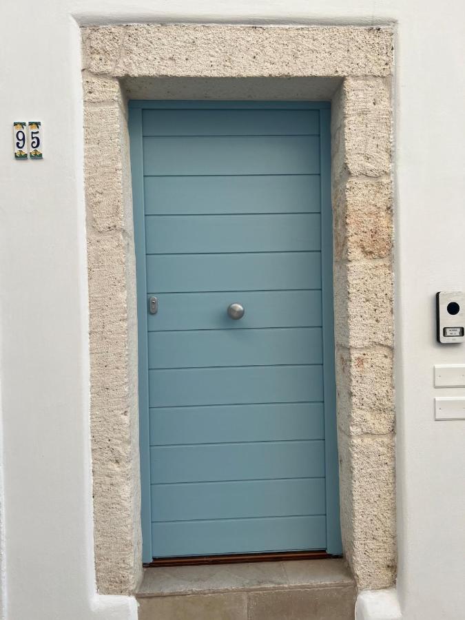 Casa Leo with Jacuzzi - Chambres d'hôtes Ostuni