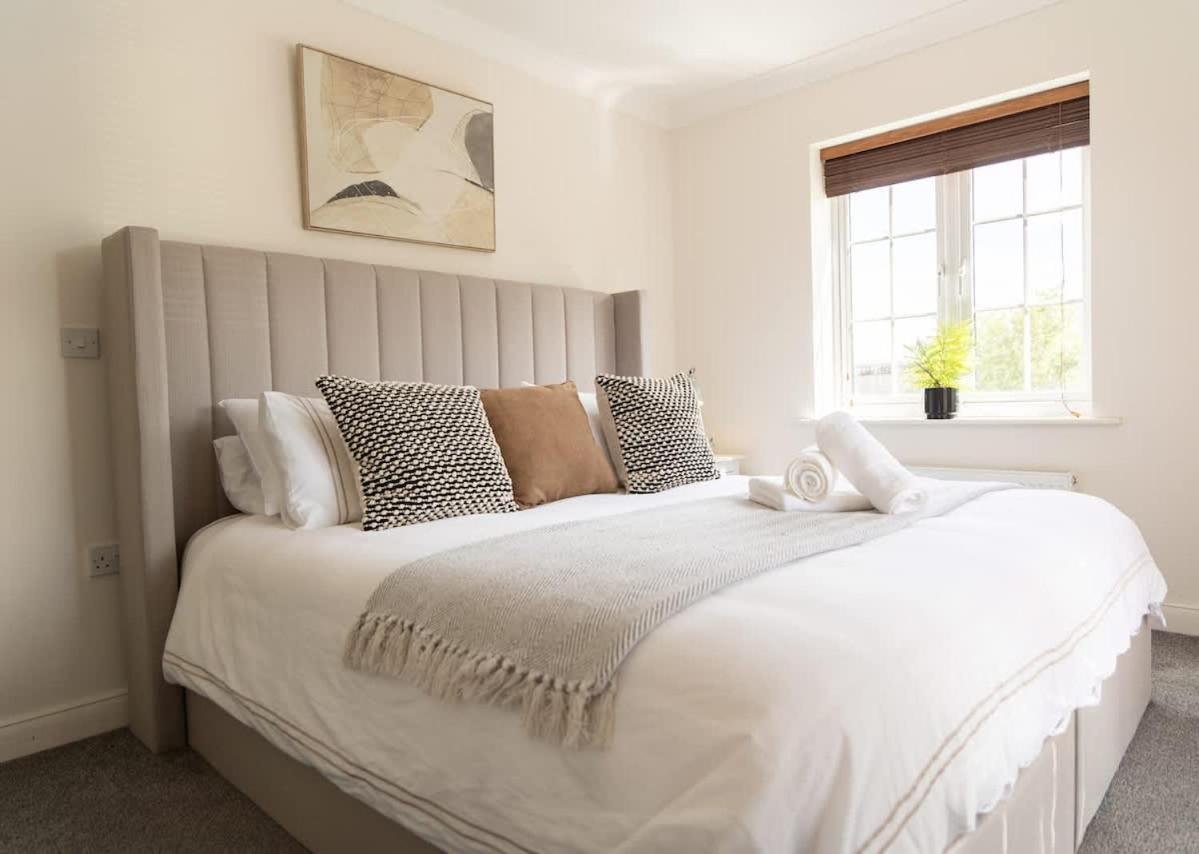 Cozy 2-Bedroom Flat in Stevenage - B&B Stevenage