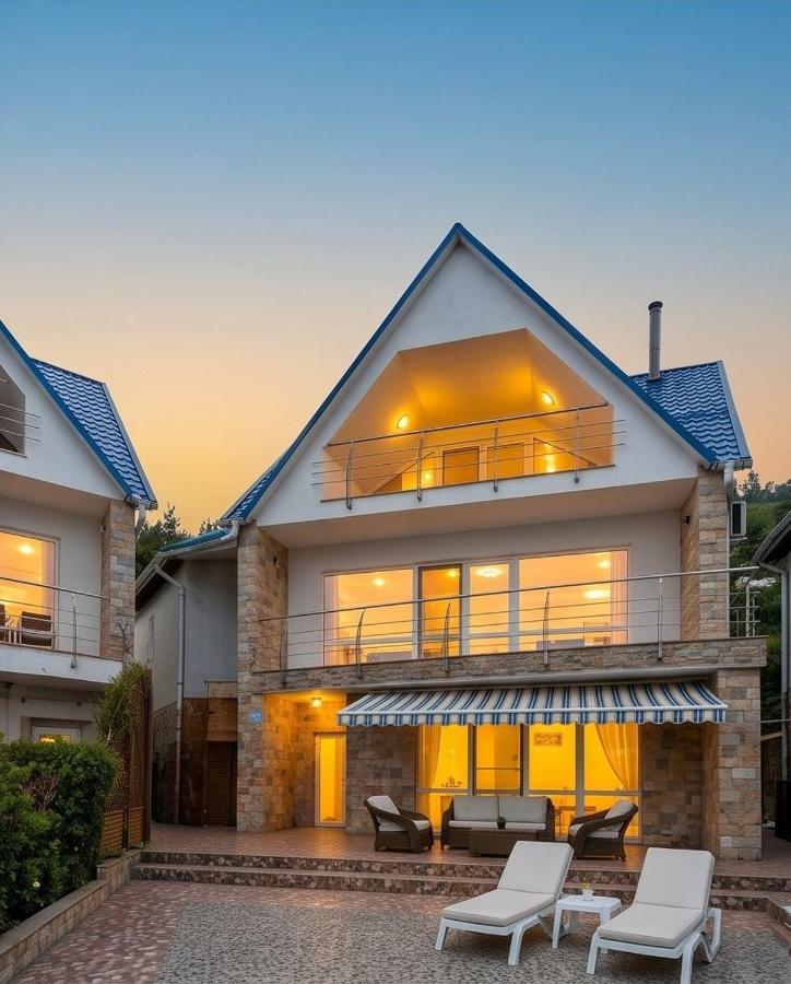 Talassa Private Sea Villa - B&B Odesa