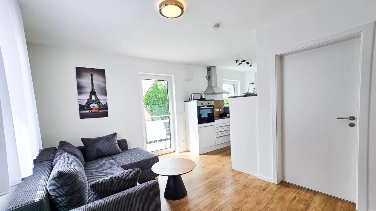 Apartamento de 1 dormitorio con balcón