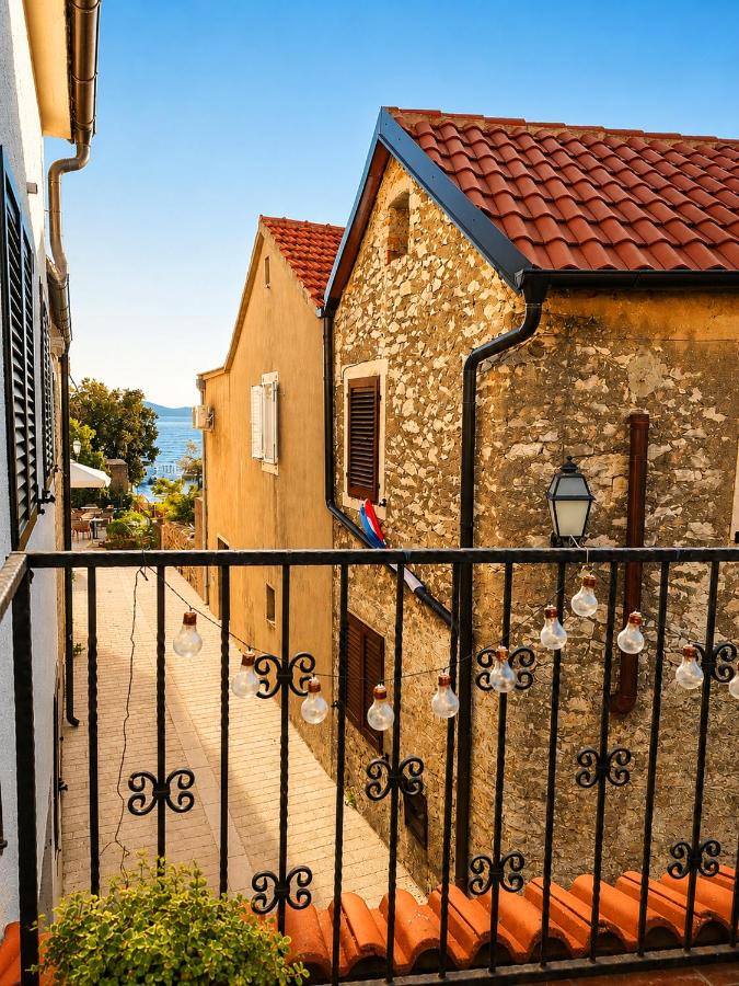 Mali dvor - B&B Zara