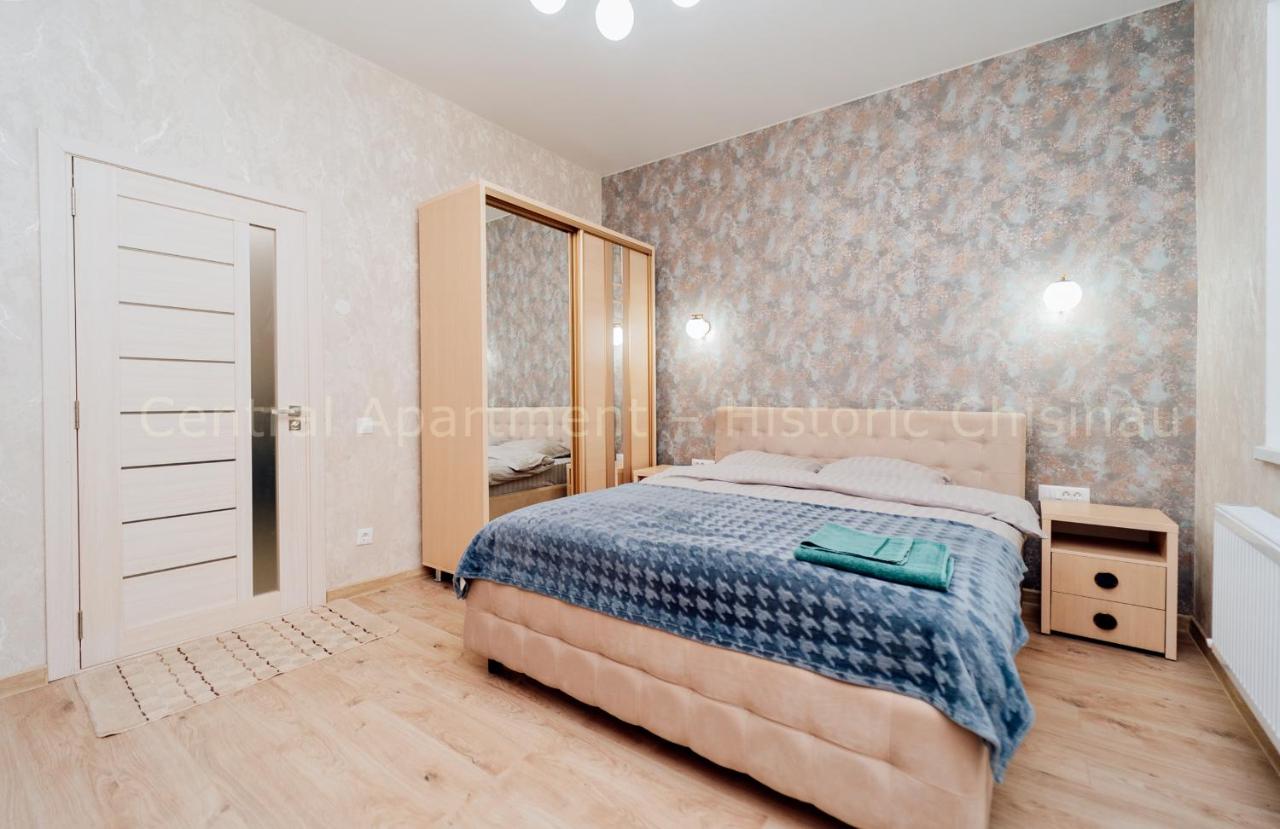Eminescu Central Historic Apartment - Chambres d'hôtes Chişinău