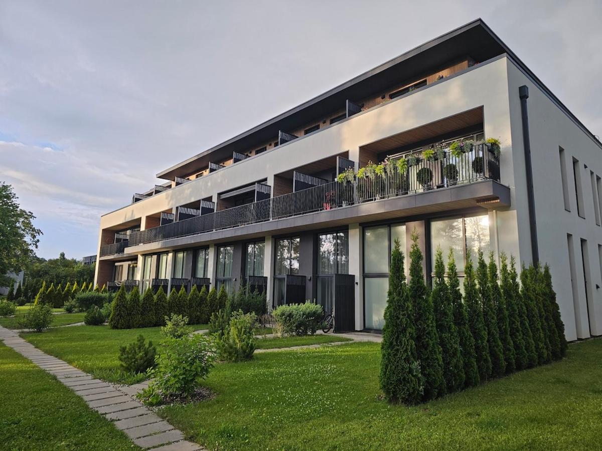 Albatross Home Sunny Terrace Apartment - B&B Ķesterciems