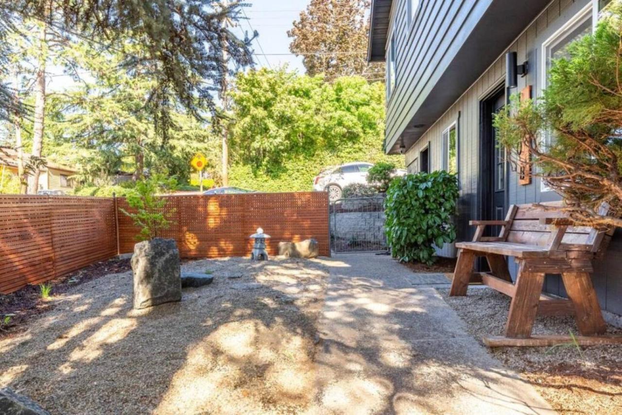 Zen Haus Luxe Spacious Retreat KING beds near UO - Bed and Breakfast Eugene