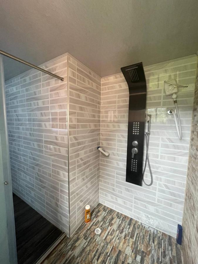 Tweepersoonskamer met Eigen Badkamer