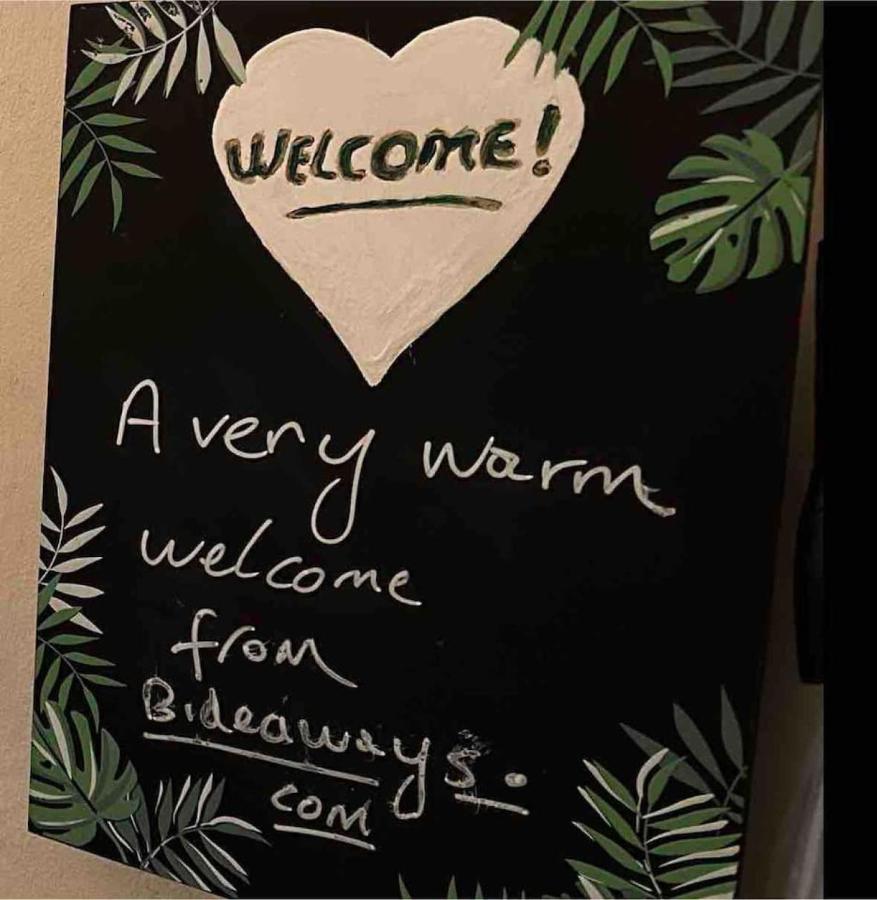 The Jeffrey Street Apartment - Bed and Breakfast Edinburgh